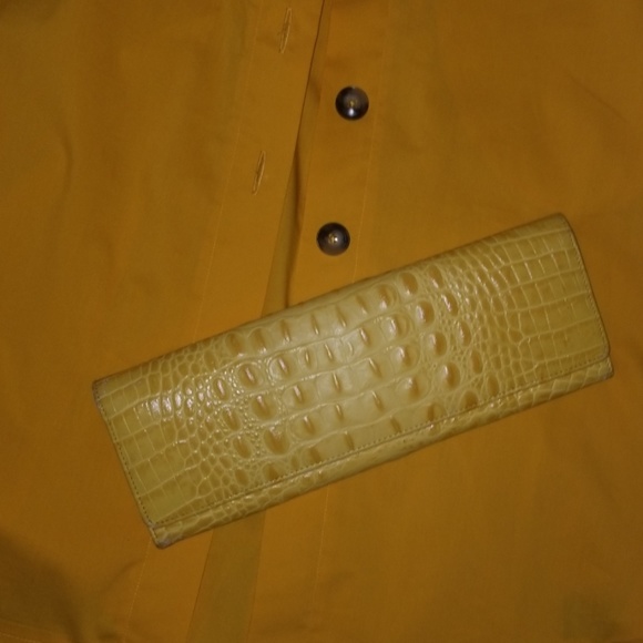 Alligator skin style clutch - Picture 7 of 7
